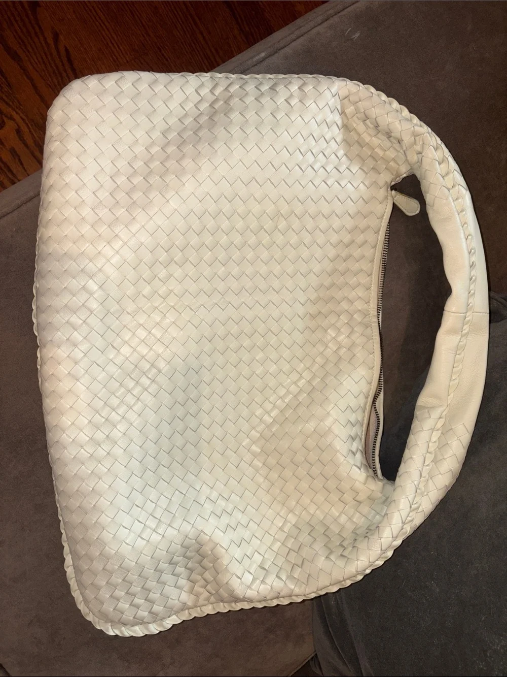 Italian LeatherVera Pelle Cream Woven Hobo Bag